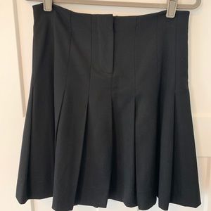 Club Monaco Black Wool Pleated Skirt, Size 6